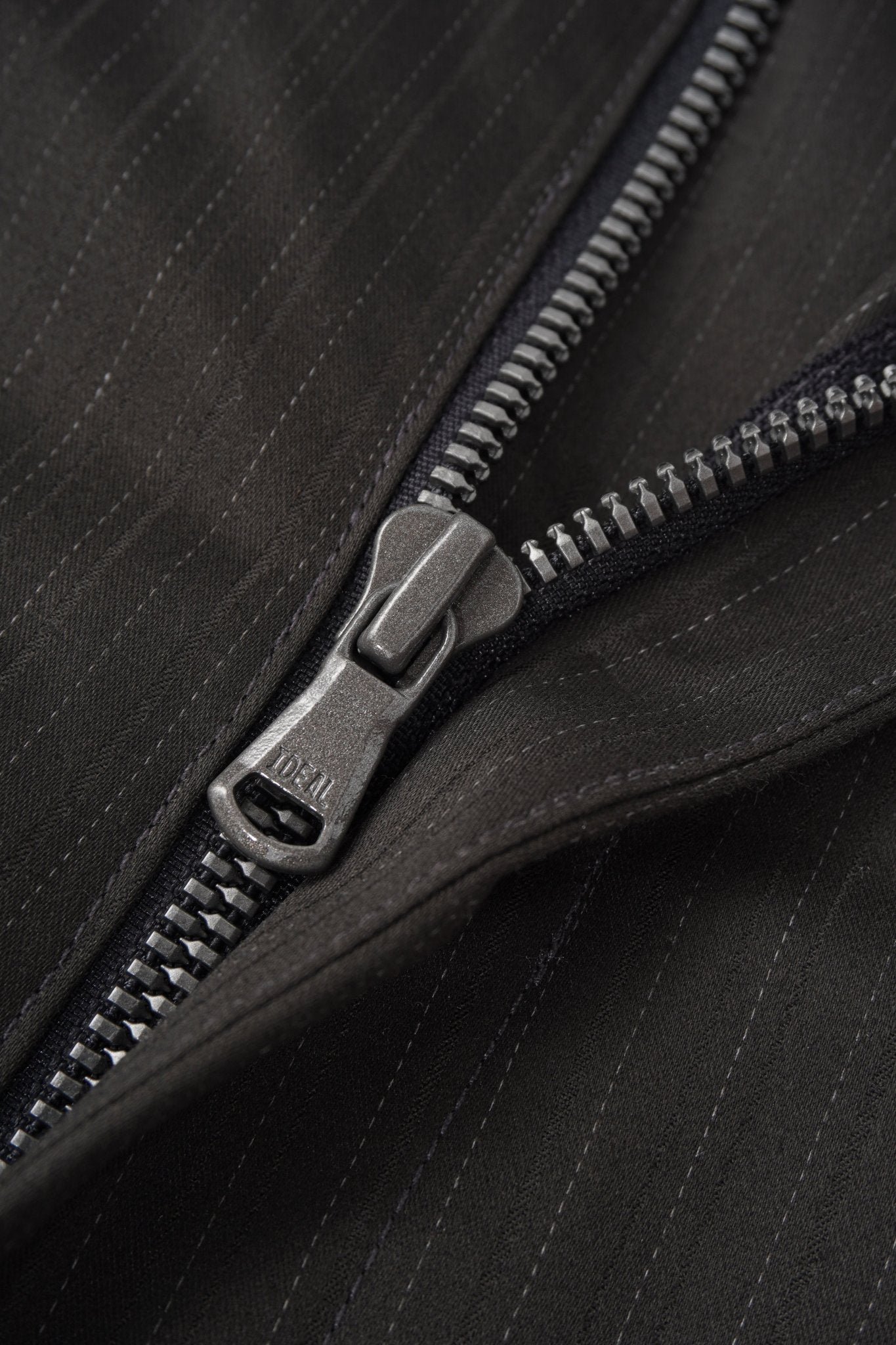 001 Wide Dress Pants - Black - MEG.S